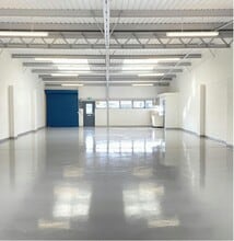 Wulfric Sq, Peterborough to rent Interior Photo- Image 1 of 2