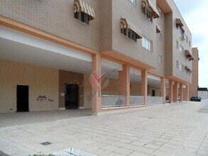 Retail in Cuenca, Cuenca to rent Building Photo- Image 2 of 5