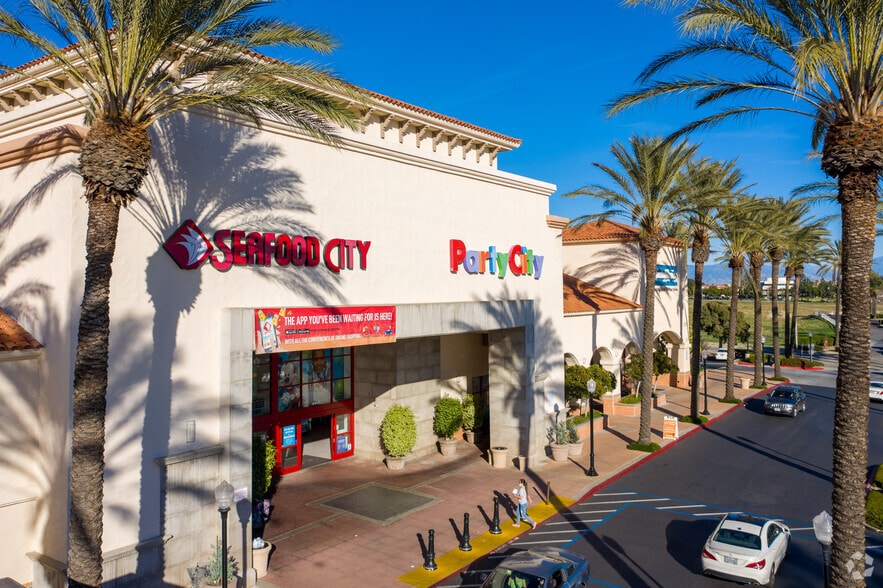 10932-11098 Foothill Blvd, Rancho Cucamonga, CA to rent - Building Photo - Image 2 of 20