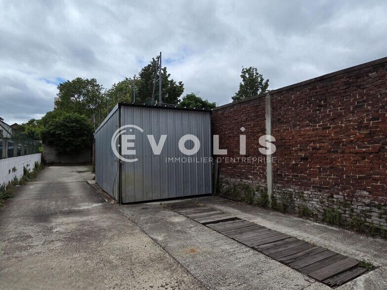 Light Industrial in Ivry-sur-Seine to rent - Building Photo - Image 3 of 7