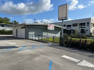 More details for 1001 NW 95th St, Miami, FL - Retail for Rent