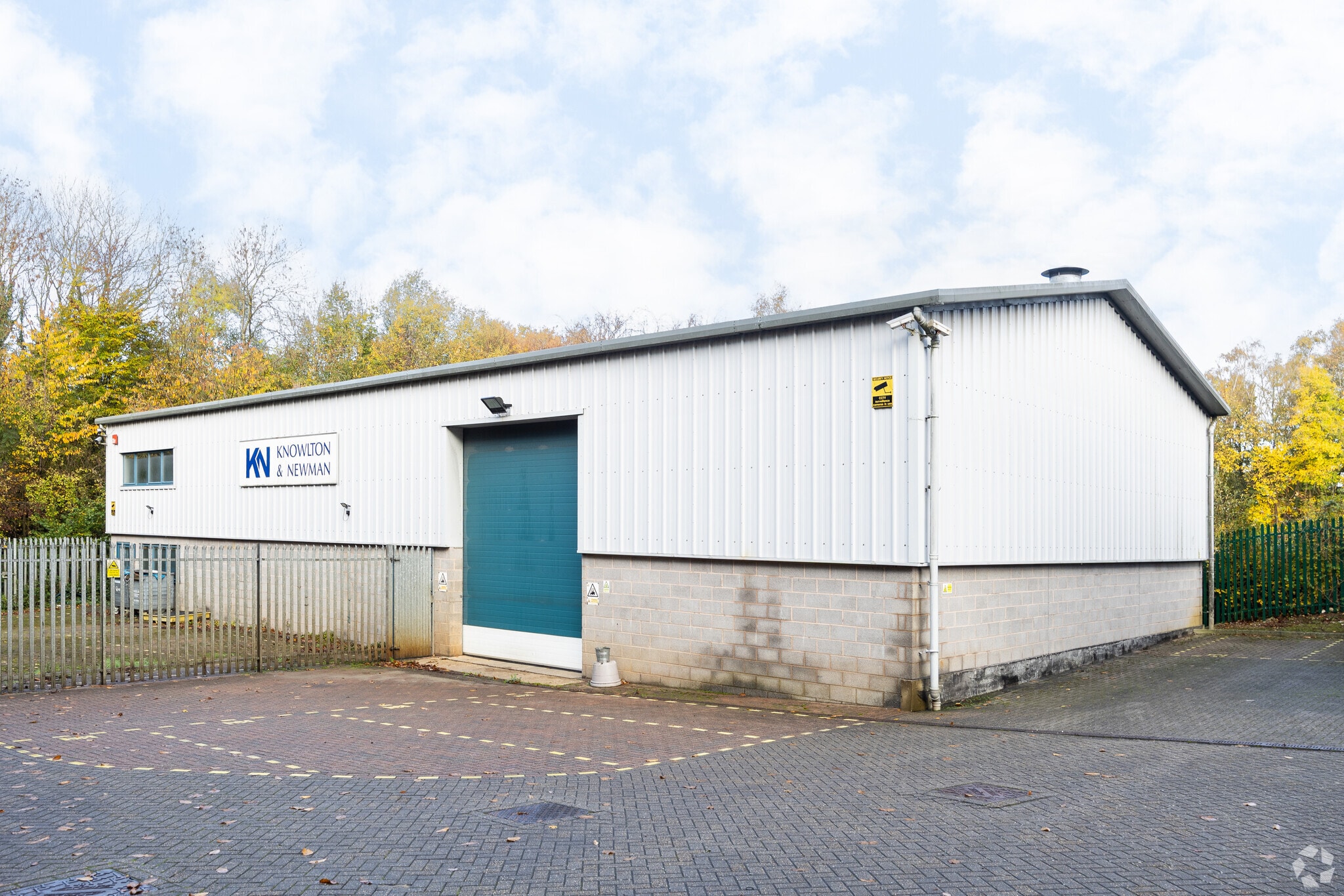 Unit 1 Gleamingwood Dr, Chatham for sale Primary Photo- Image 1 of 3