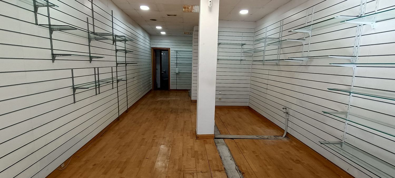 Retail in Collado Villalba, Madrid to rent Interior Photo- Image 1 of 5