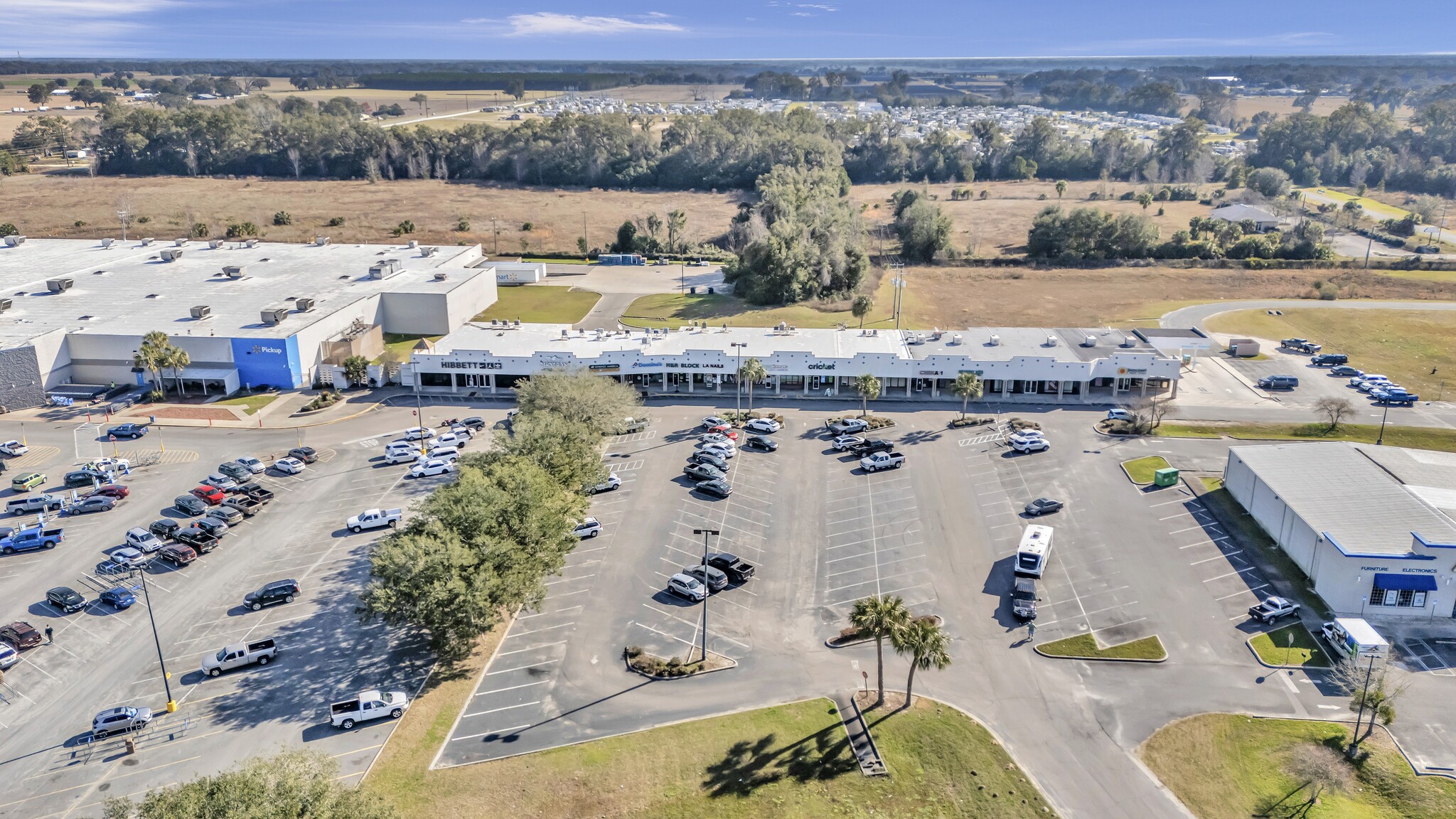 2197 NW 11th Dr, Chiefland, FL to rent Building Photo- Image 1 of 14