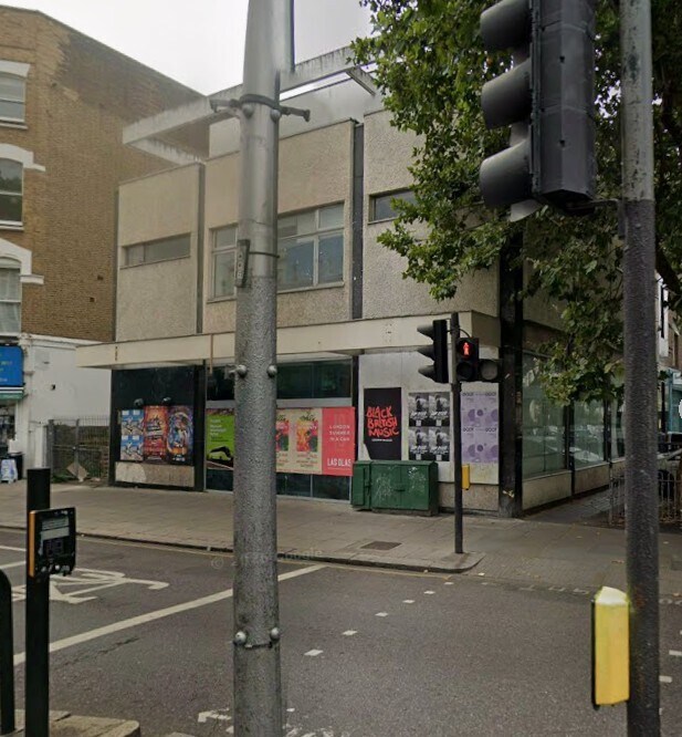 137 Ladbroke Grove, London to rent Primary Photo- Image 1 of 6