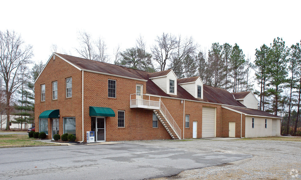 15220 Carrollton Blvd, Carrollton, VA for rent - Building Photo - Image 3 of 9