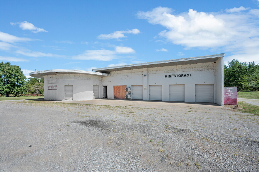 512 S Rush Ave, Rush Springs, OK for sale - Building Photo - Image 1 of 1