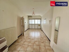 9 avenue du docteur Bertrand, Aix-en-Provence to rent Interior Photo- Image 2 of 4