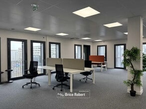 Office in Lyon to rent Interior Photo- Image 2 of 6
