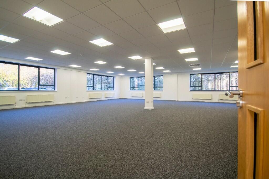 6 Little 66, Roach Bank Rd, Bury to rent Interior Photo- Image 1 of 10