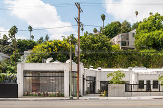 3300 W Sunset Blvd, Los Angeles, CA for rent Building Photo- Image 1 of 1