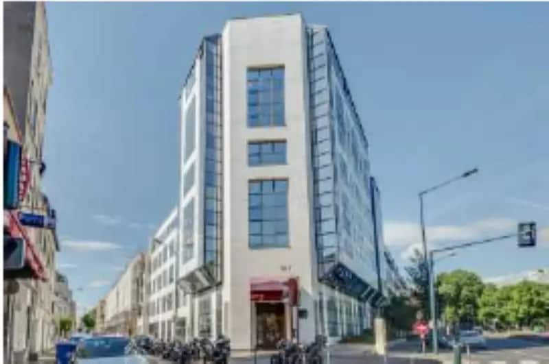 107 Quai Du Docteur Dervaux, Asnières-sur-Seine to rent - Building Photo - Image 2 of 9
