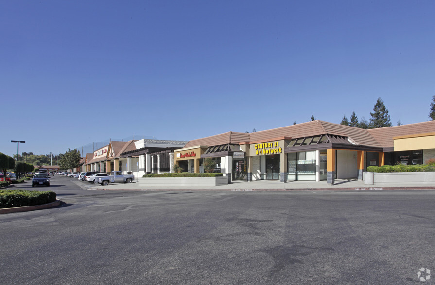 1091 E Capitol Expy, San Jose, CA for rent - Building Photo - Image 1 of 19