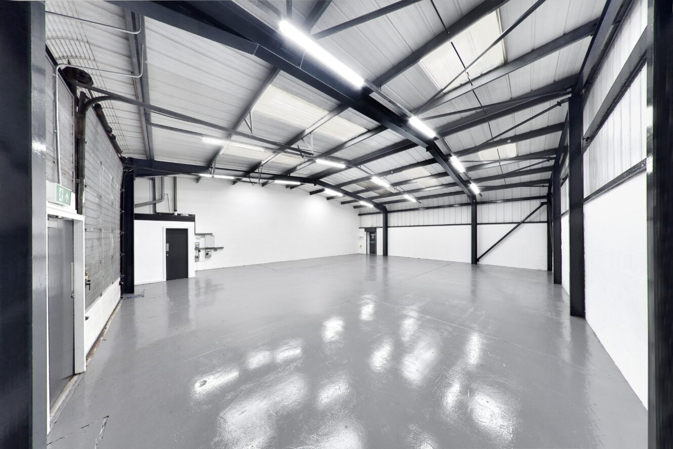 Bellsland Grove, Kilmarnock to rent Interior Photo- Image 1 of 8