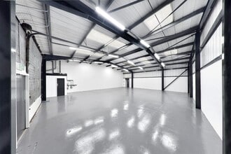 Bellsland Grove, Kilmarnock to rent Interior Photo- Image 1 of 8