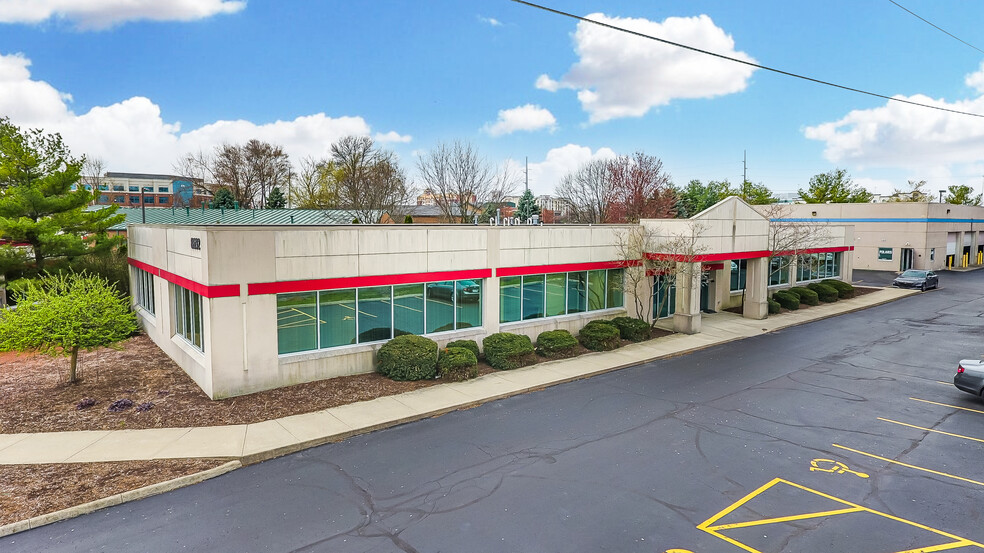 8692 Olde Worthington Rd, Westerville, OH for rent - Building Photo - Image 3 of 9