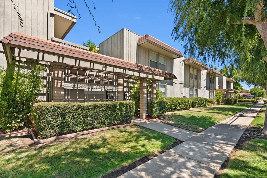 3515 Chestnut Ave, Concord, CA for sale - Building Photo - Image 1 of 55