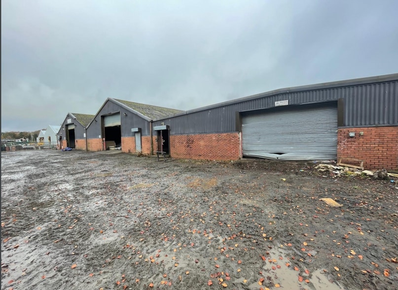 1-6 Ayr Rd, Cumnock to rent - Building Photo - Image 2 of 2