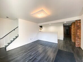 1817 E Carson St, Pittsburgh, PA to rent Building Photo- Image 2 of 7