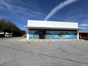 3435 30th Ave N, Saint Petersburg, FL for rent Building Photo- Image 1 of 23