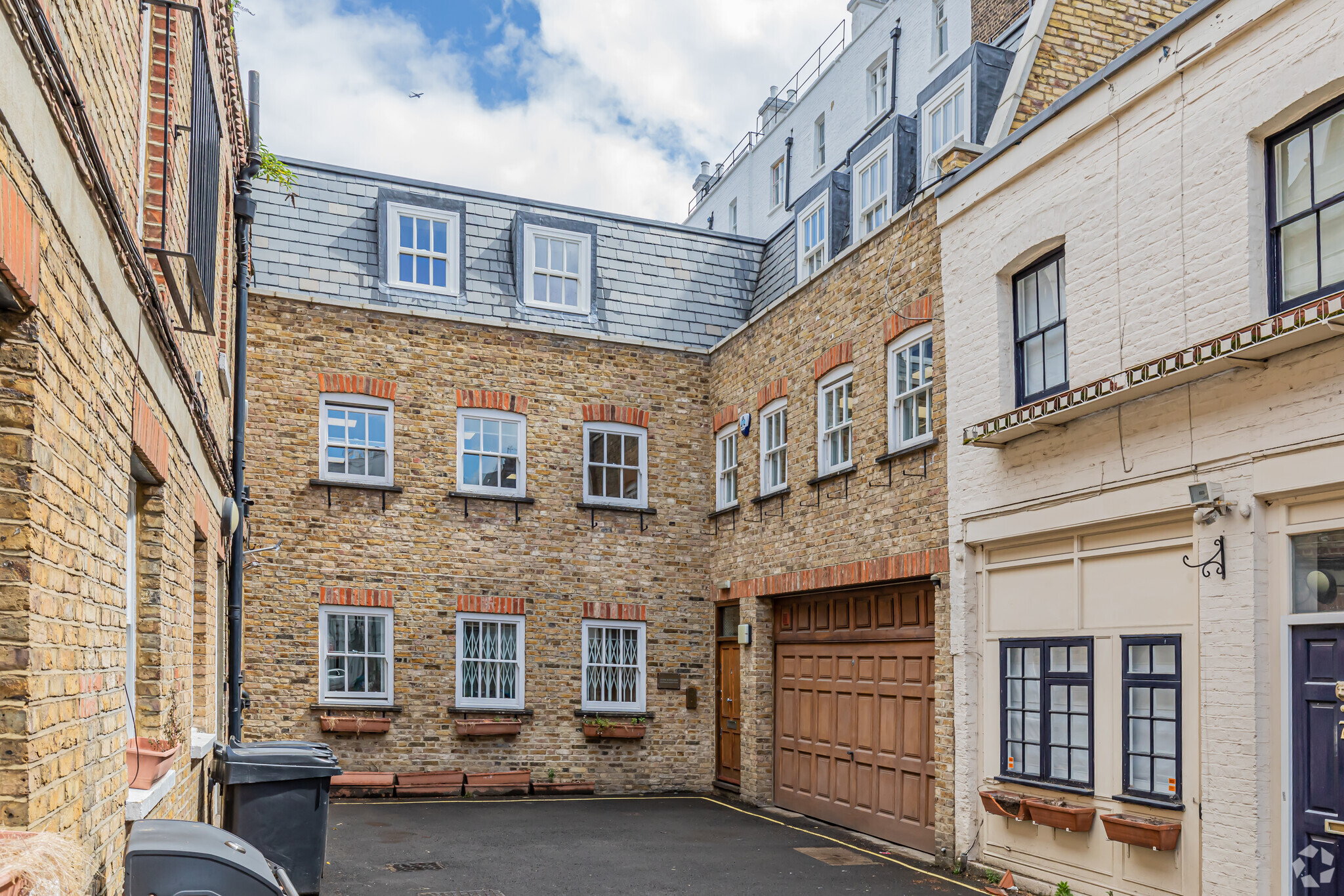 8-10 London Mews, London for rent Primary Photo- Image 1 of 5