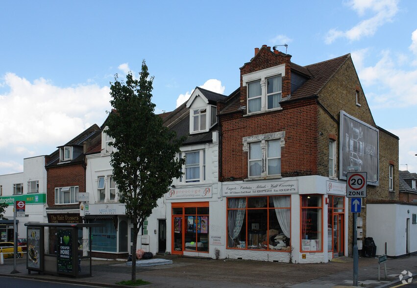 101 Elmers End Rd, Beckenham, BR3 4SY UK