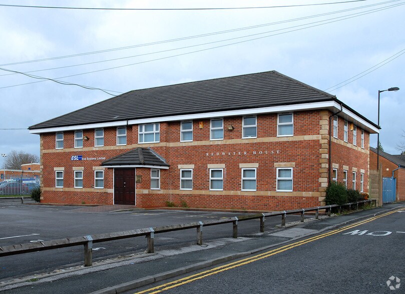 Brunswick St, Leigh for rent - Building Photo - Image 2 of 2