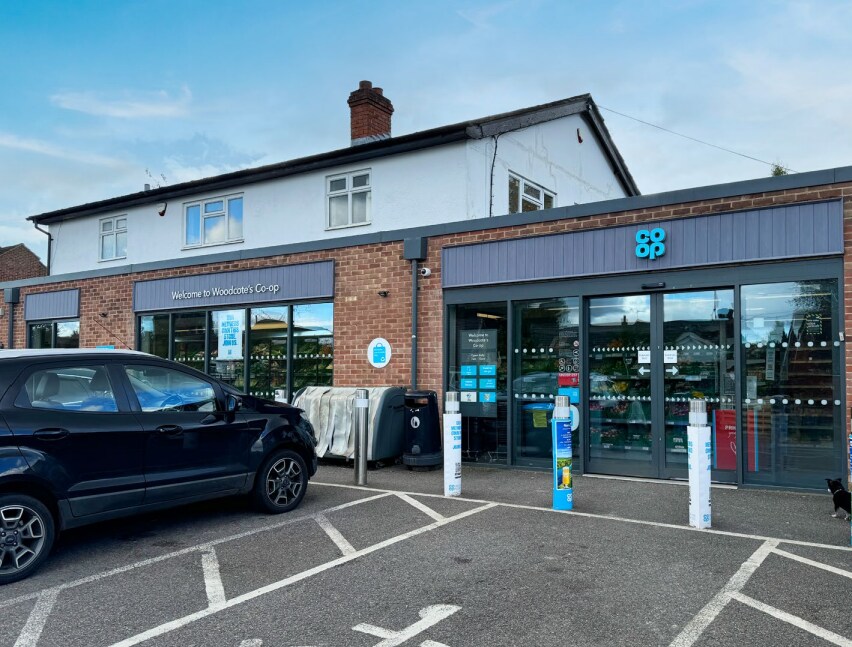 2 Bridle Path, Reading for sale Primary Photo- Image 1 of 1