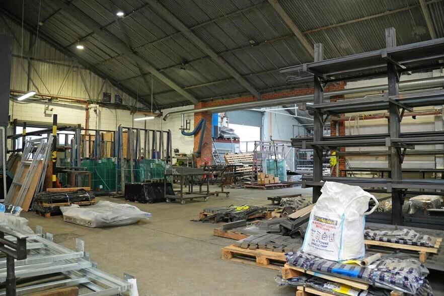 Nazeing Rd, Nazeing for sale - Building Photo - Image 3 of 10