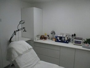 2-4 Victor Ter, Bradford to rent Interior Photo- Image 1 of 3