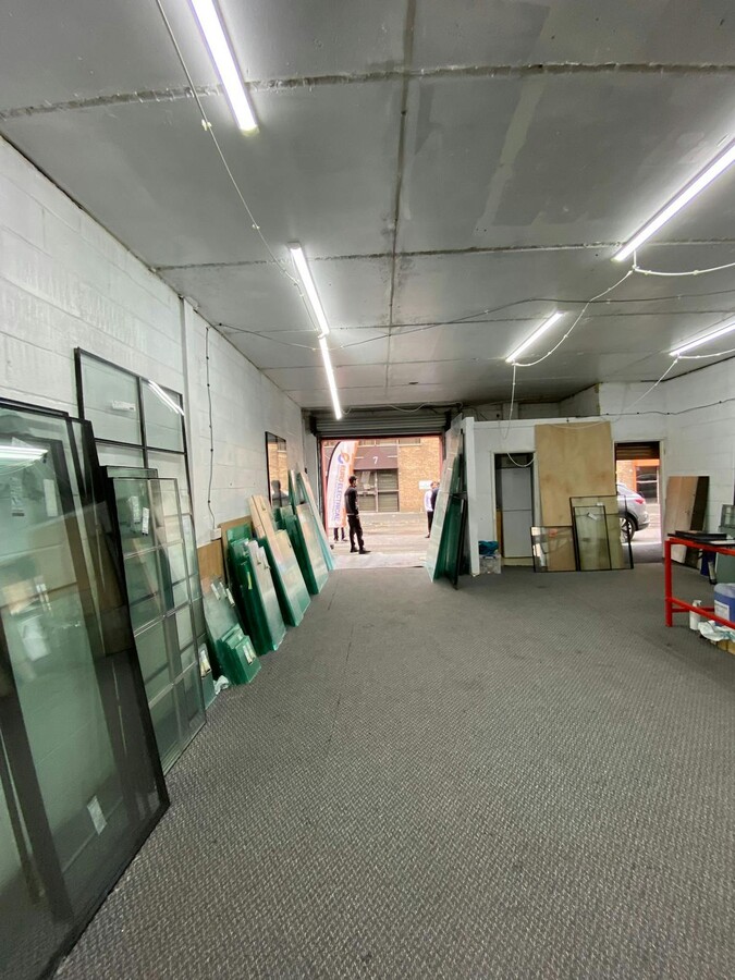 River Rd, Barking, LND IG11 0EA - Unit 17 - - Interior Photo - Image 2 of 3