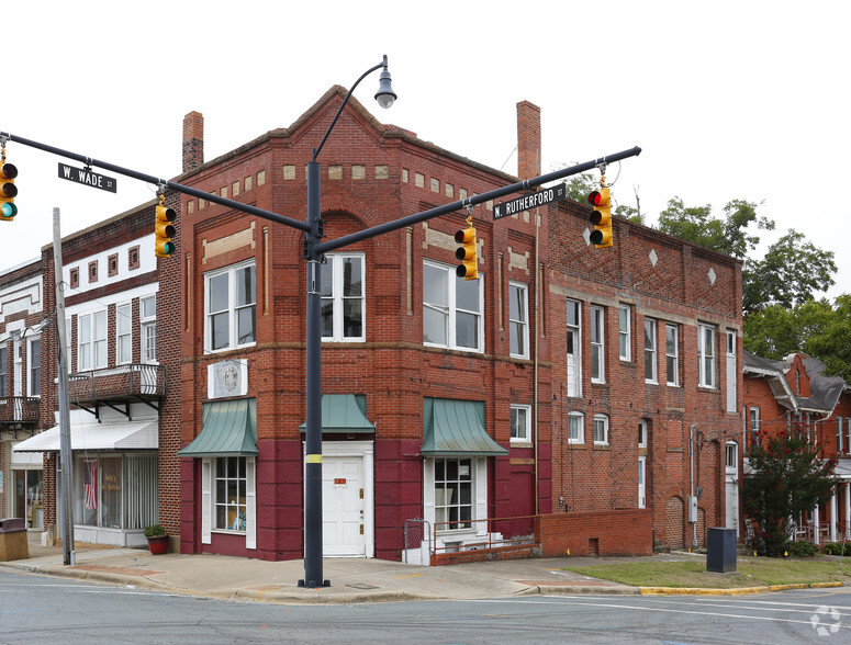 100 S Rutherford St, Wadesboro, NC for sale - Primary Photo - Image 1 of 1