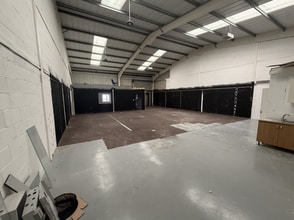 Bowesfield Crescent, Stockton-On-Tees to rent Interior Photo- Image 2 of 2
