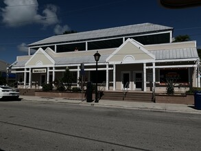 1075 Duval St, Key West, FL for sale Primary Photo- Image 1 of 3