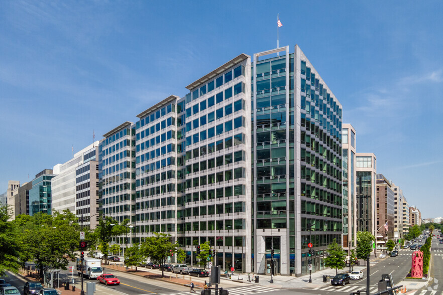 1717 K St NW, Washington, DC for rent - Building Photo - Image 1 of 12