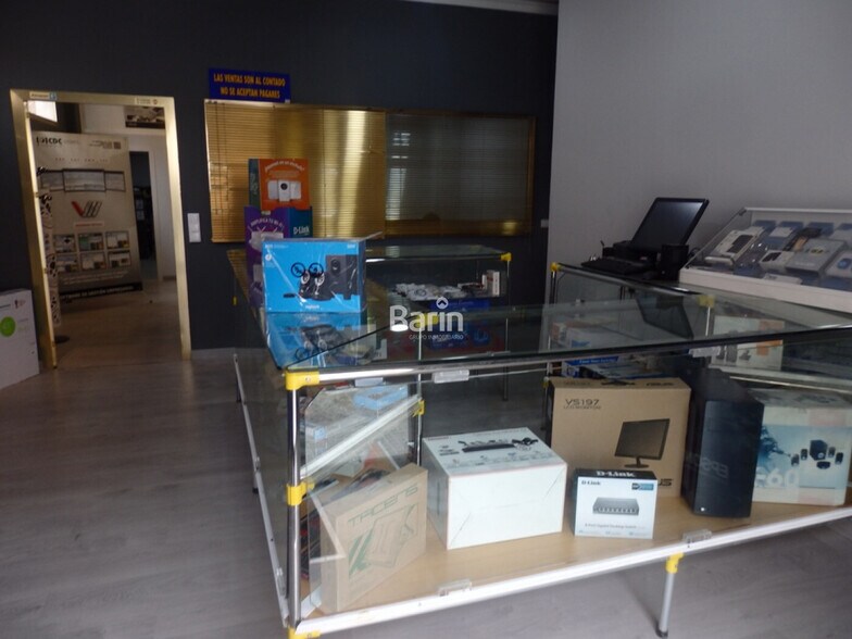 Retail in Córdoba, Córdoba for sale - Building Photo - Image 2 of 23