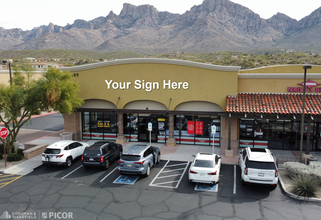 10580 N Oracle Rd, Oro Valley, AZ for rent Building Photo- Image 1 of 5