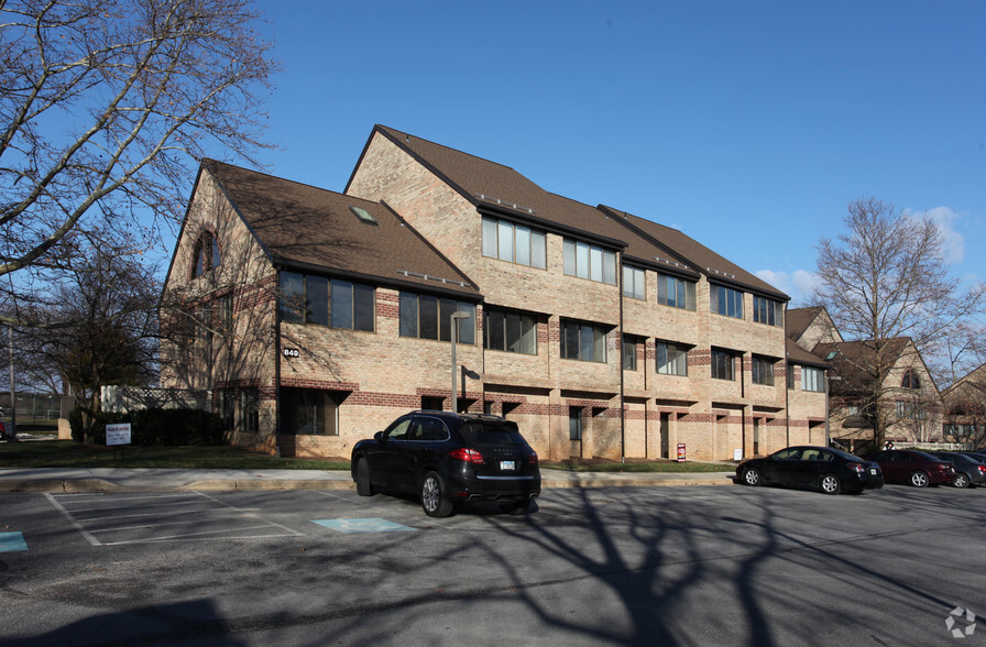 849 Quince Orchard Blvd, Gaithersburg, MD for sale - Primary Photo - Image 1 of 1