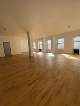 13-15 W 28th St, New York, NY for rent Interior Photo- Image 1 of 4