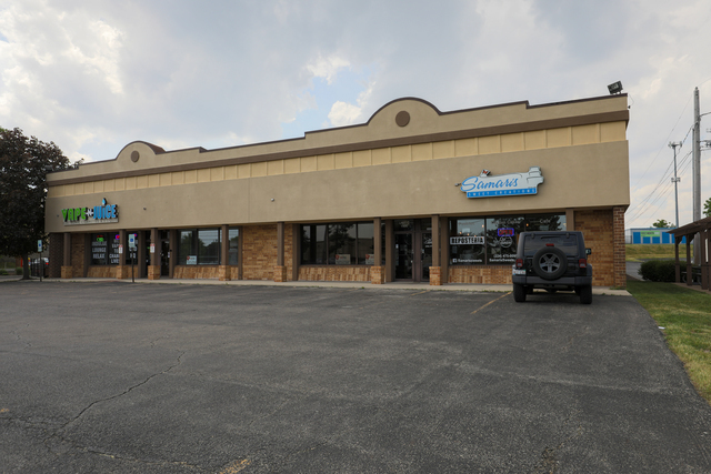 1500 S Lake St, Mundelein, IL for rent - Building Photo - Image 1 of 13