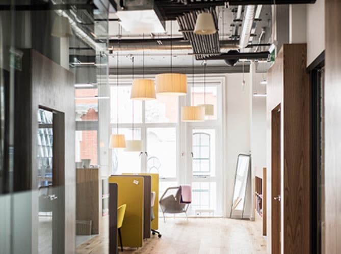 565 Great Northern Way, Vancouver, BC to rent - Interior Photo - Image 2 of 32