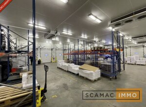 Industrial in Orly to rent Interior Photo- Image 1 of 8