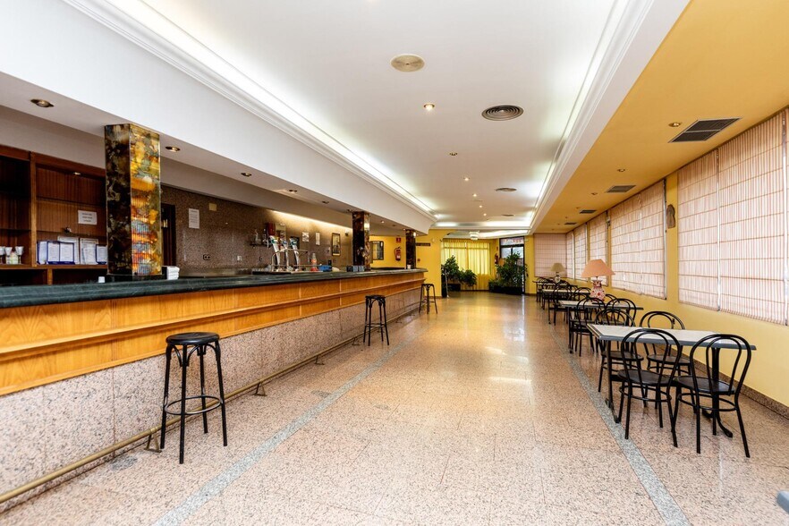 Hospitality in Villalbilla, Madrid for sale - Building Photo - Image 2 of 20