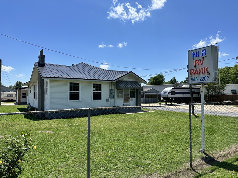 7918 US-70, North Little Rock, AR for sale - Primary Photo - Image 1 of 5