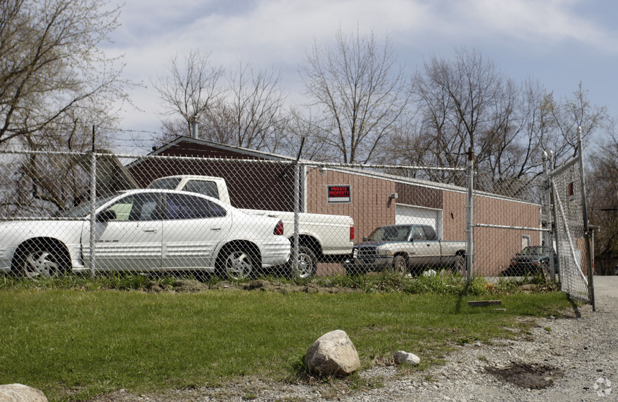 2515 W 37th Ave, Hobart, IN for sale - Primary Photo - Image 1 of 1