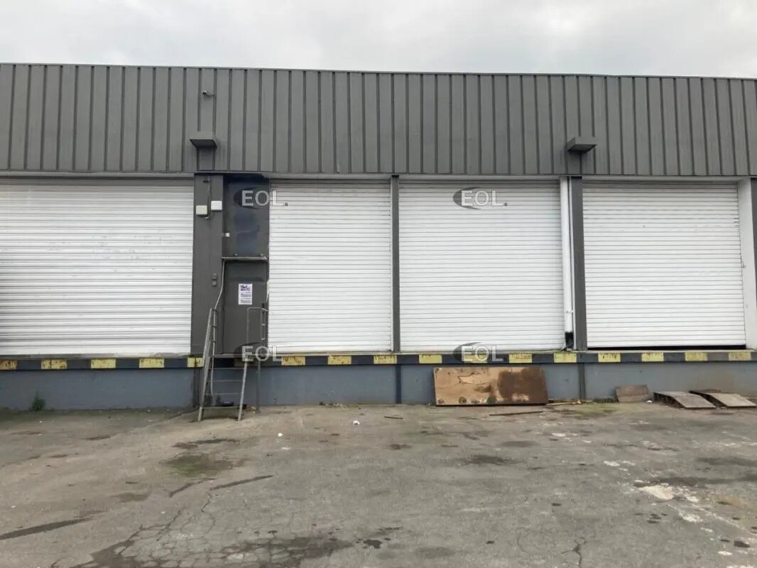 Industrial in Villeneuve-Saint-Georges to rent Building Photo- Image 1 of 5