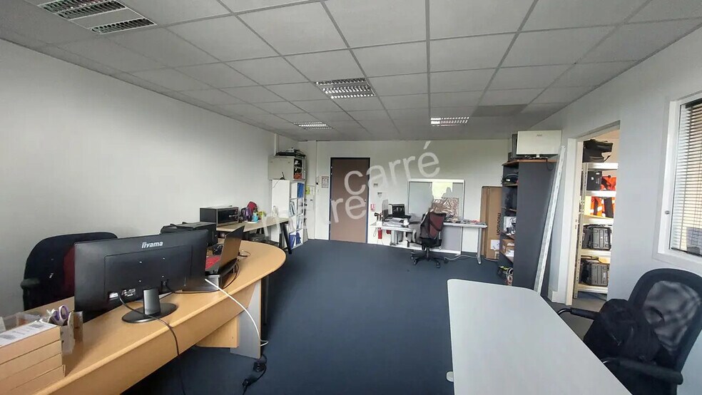 Office in Saint-Herblain for sale - Interior Photo - Image 2 of 4