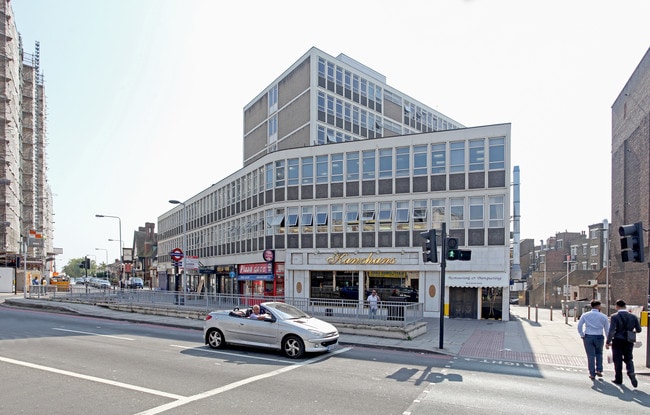 More details for 41-55 Perth Rd, Ilford - Retail to Rent