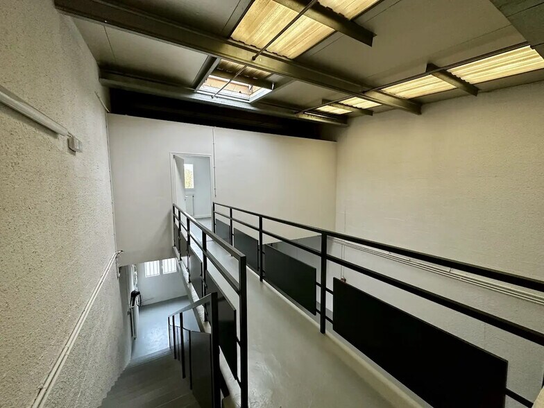 17 Rue Alfred De Musset, Savigny-le-Temple to rent - Interior Photo - Image 3 of 8