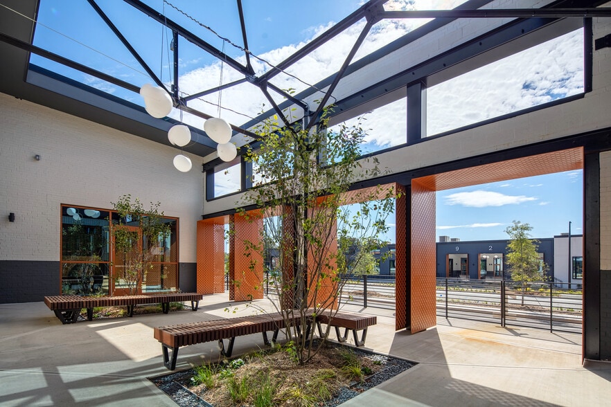 1018 Jay St, Charlotte, NC to rent - Interior Photo - Image 1 of 5